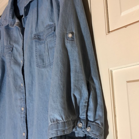 Bit & Bridle Chambrey Shirt 3/4 Sleeve with Roll Tab Sleeve SZ XL - Picture 2 of 6